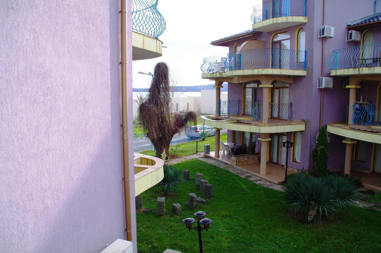 Azura Garden Apartments Chernomorets Exterior foto